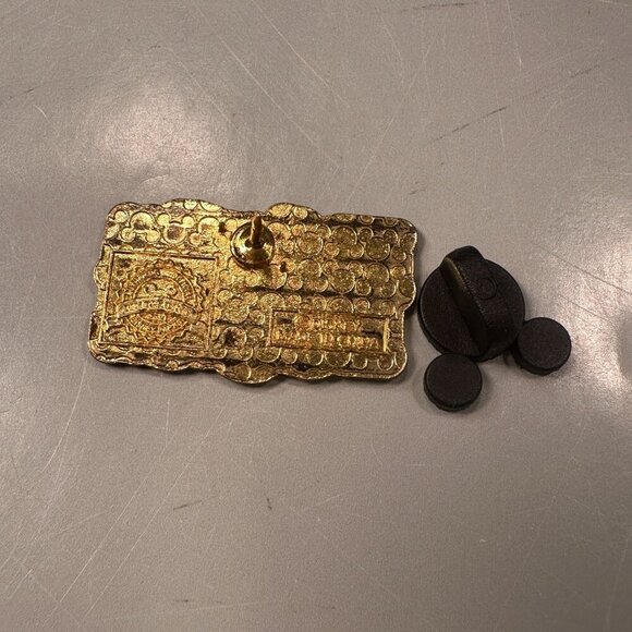 Disney Hakuna Matata 2014 Trading Pin Lion King Lapel Pin Badge - Picture 3 of 7